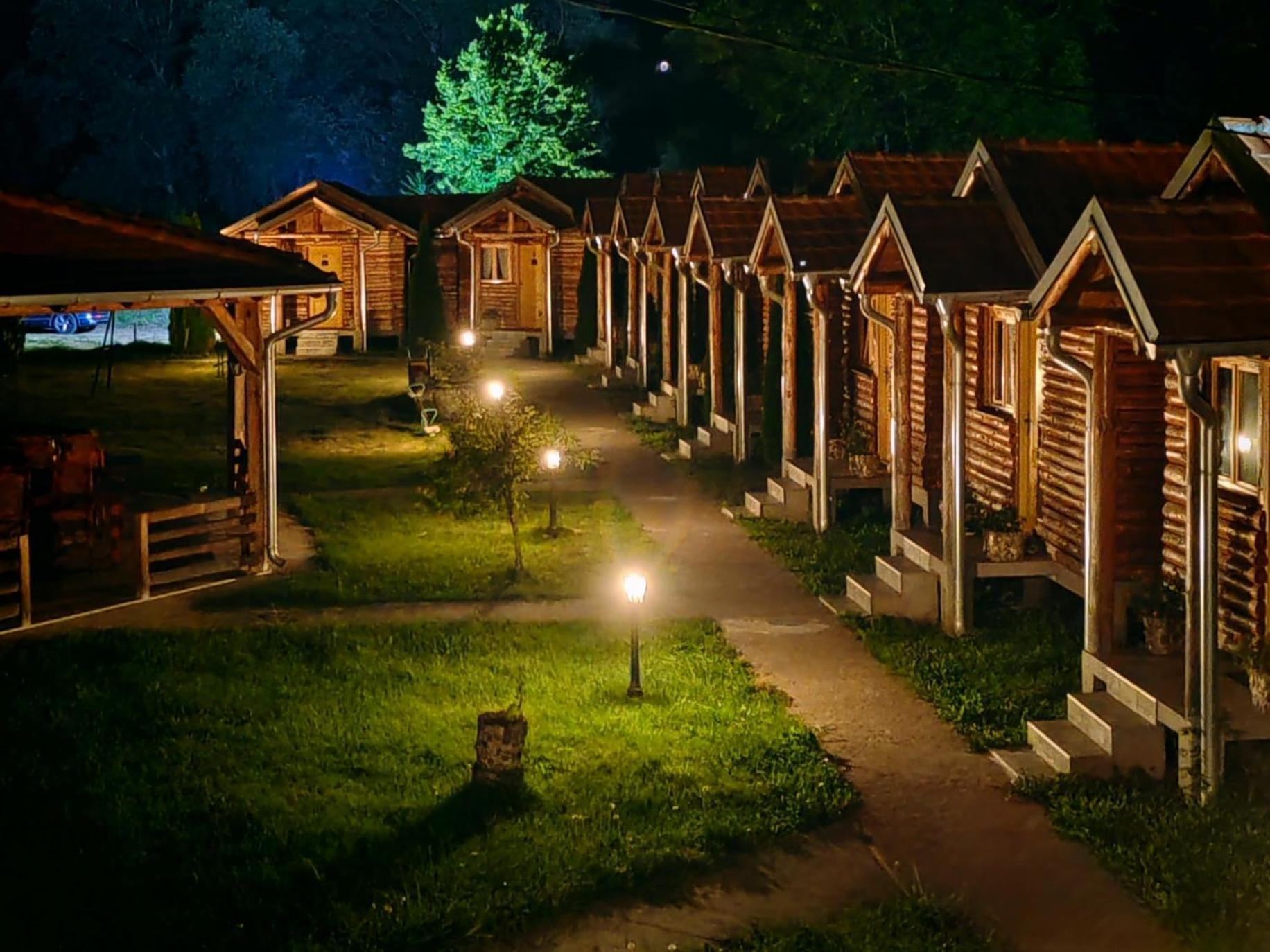 Juzni Vetar Hotel Trnski Odorovci Exterior foto